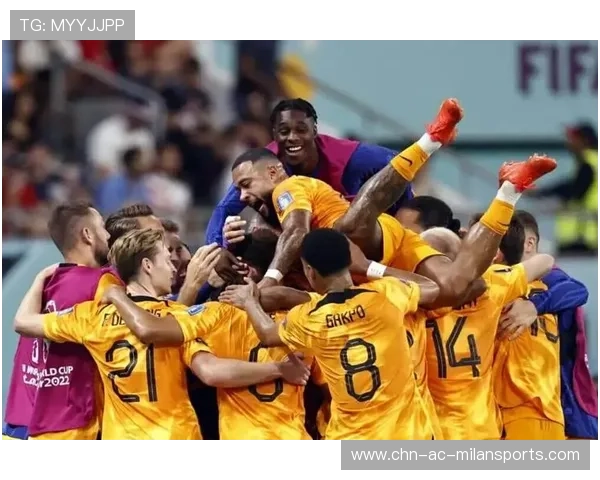 荷兰与克罗地亚落入同组,小组中场对抗成为最大看点 荷兰与克罗地亚落入同组,小组中场对抗成为最大看点