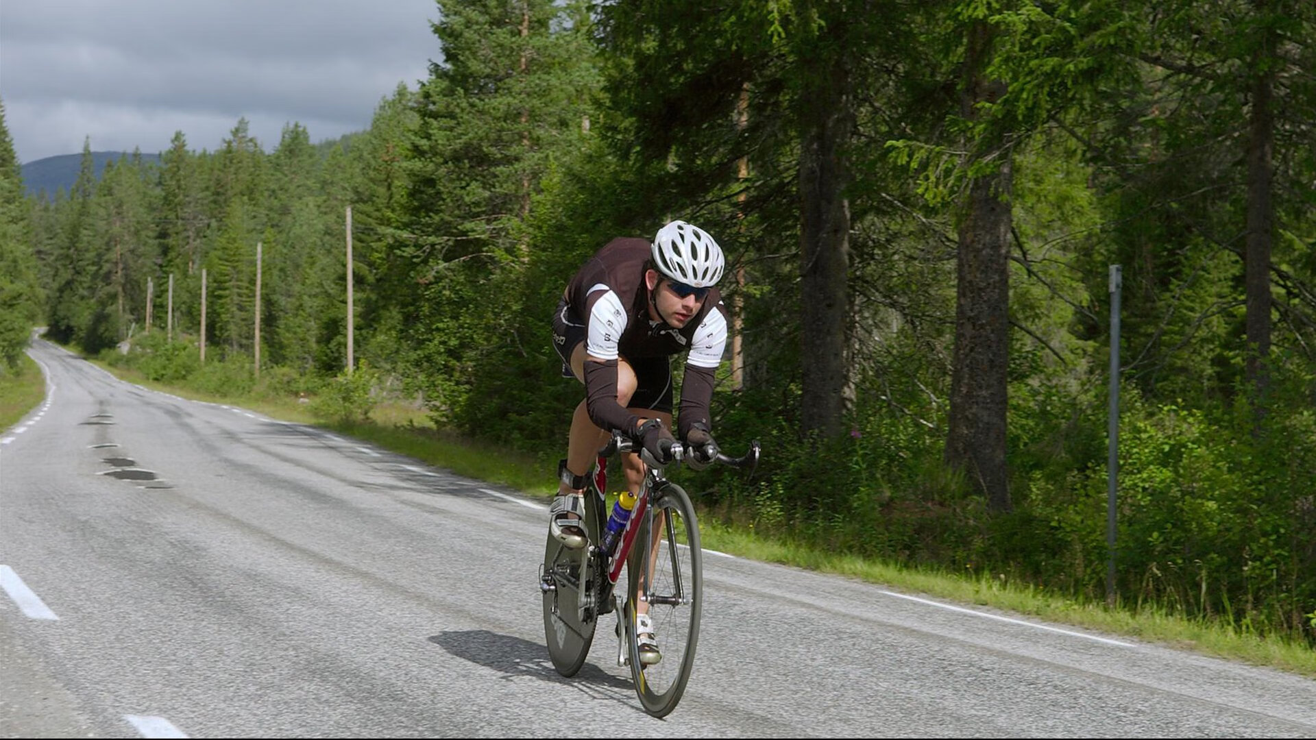 内线统治力谁能称霸篮下，内线作战是什么意思